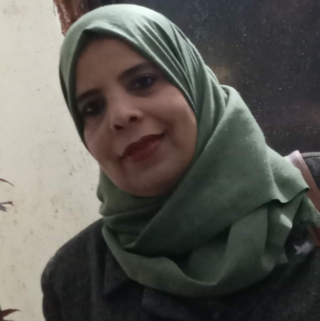 فايزة محمد عبد السلمان أبو هلال (أم خليل)