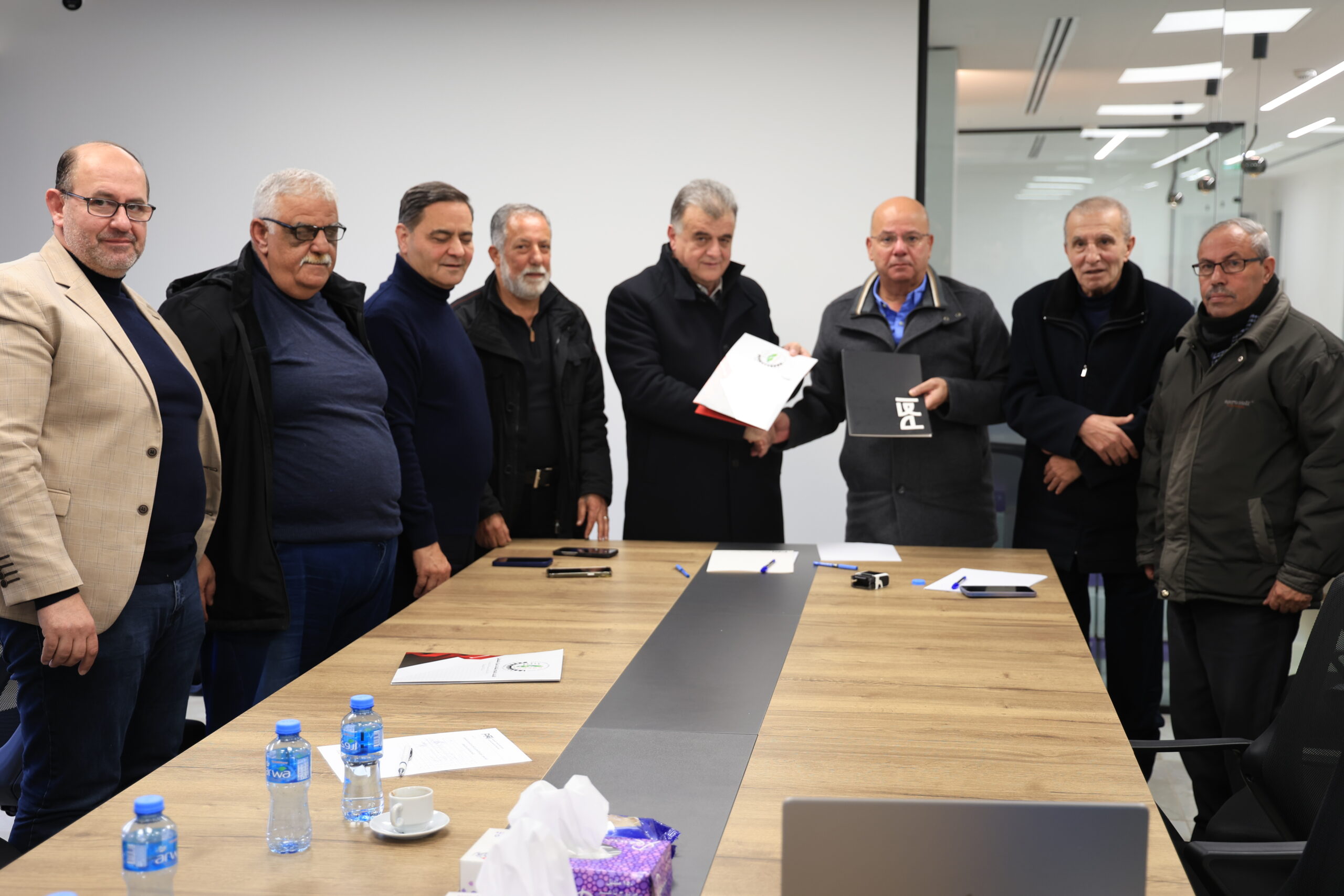 مذكرة تفاهم بين الاتحاد العام لنقابات عمال فلسطين والاتحاد العام للصناعات الفلسطينية