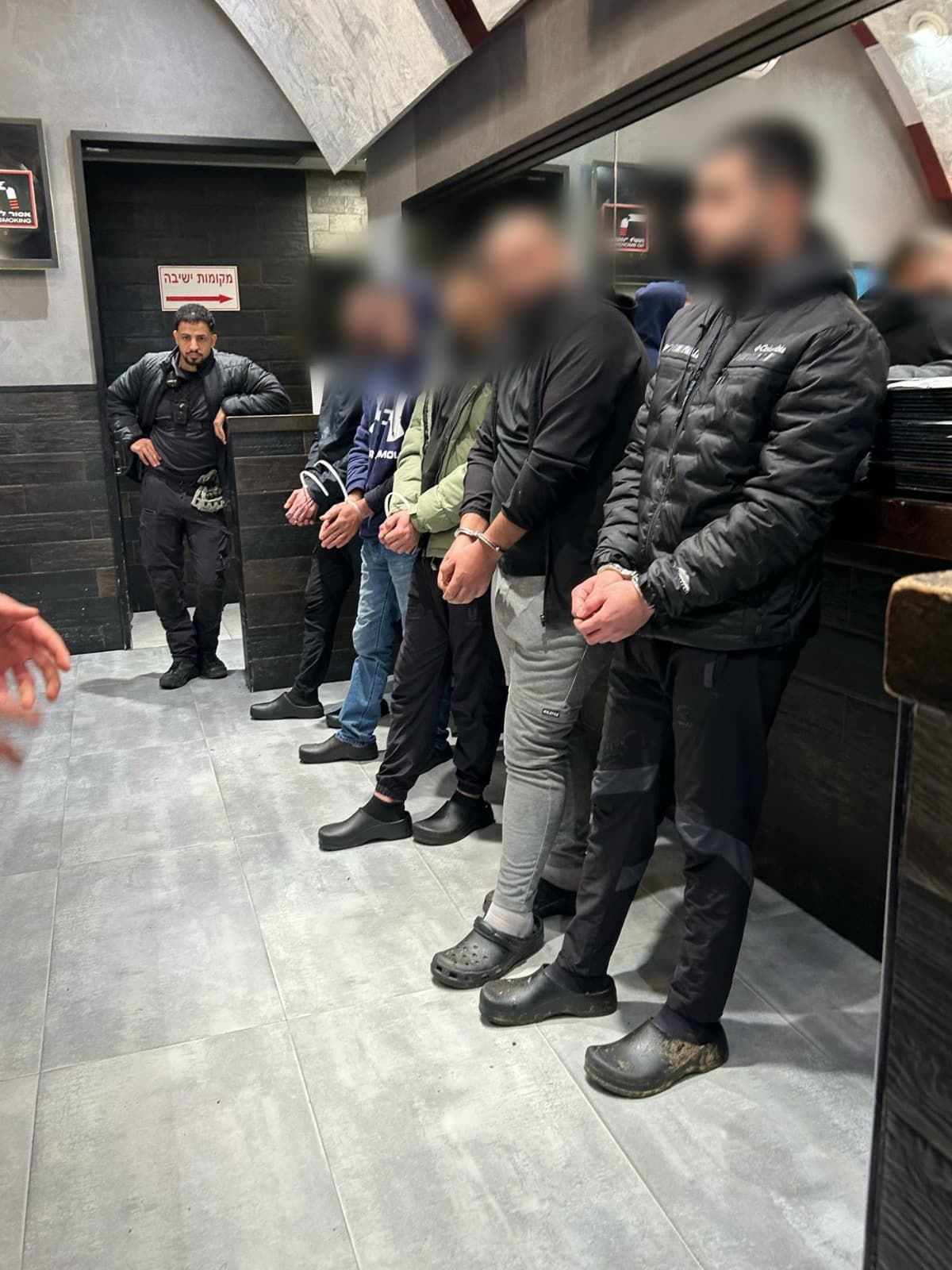 سعد يندد بتكثيف الاحتلال حملات الاعتقال في صفوف العمال بالداخل