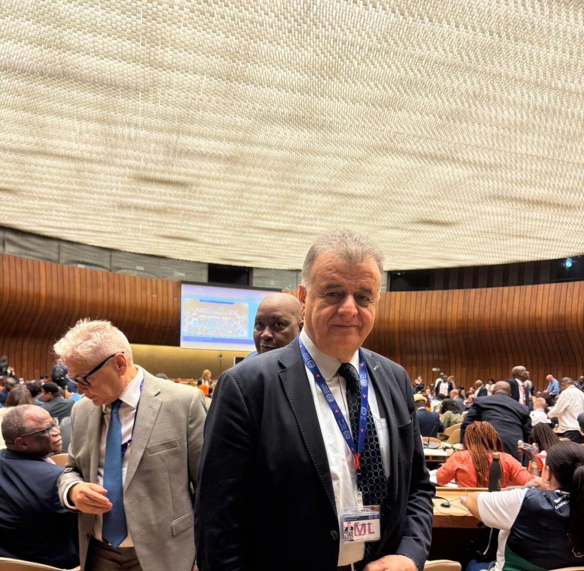 قبل أيام من التصويت على منح فلسطين صفة عضو مراقب بمنظمة العمل الدولية