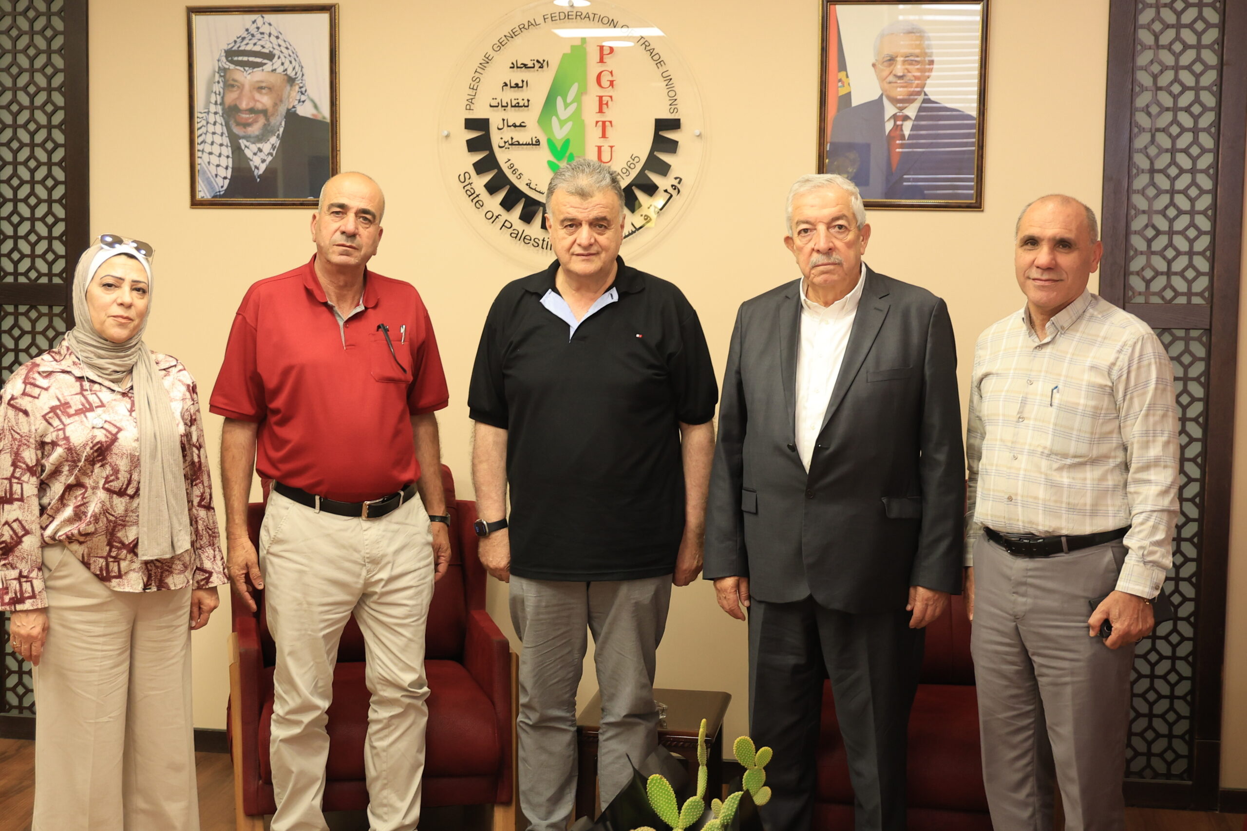 شاهر سعد يستقبل العالول