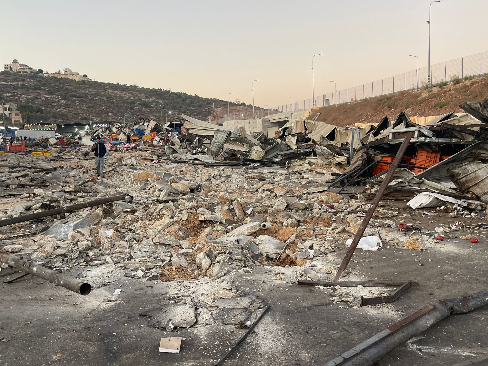 النقابة العامة للعاملين في الزراعة تستنكر جريمة هدم حسبة بيتا وتدعو إلى تحرك وطني ودولي لحماية القطاع الزراعي