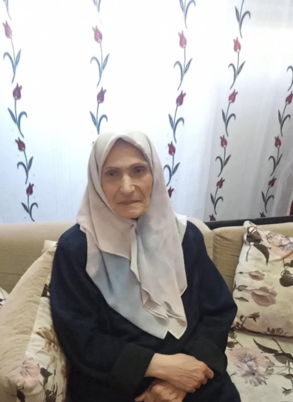 شاهر سعد ينعى شقيقة النقابي سمير الجعبري